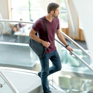 Tech Case - NOMATIC Travel Bags and Packs